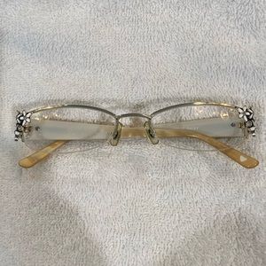 Brighton Readers +1.5 “Love Daisy”